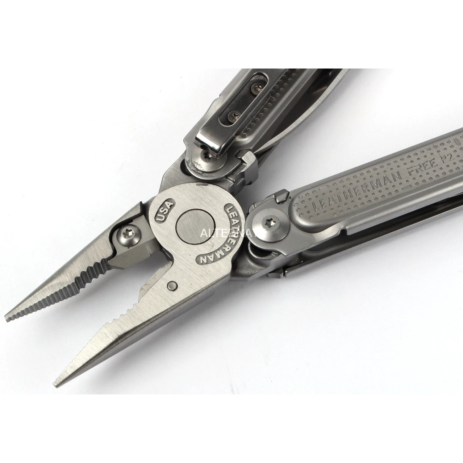 Handwerkzeug Leatherman Multitool FREE P2 (silber, 19 Tools) 6 Handwerkzeug Leatherman Multitool FREE P2 (silber, 19 Tools) – Bild 4